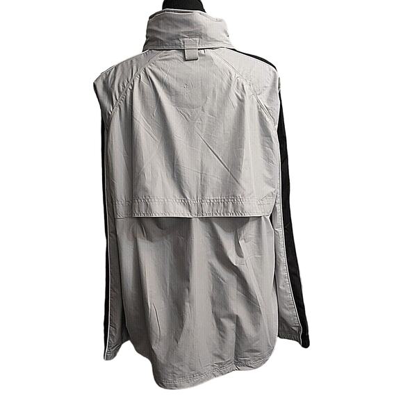 Champs Sports Men's gray and black hooded with pockets windbreaker Size Large - Picture 2 of 12